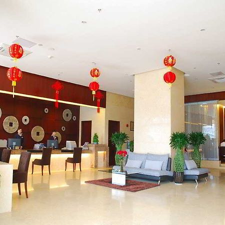 Paco Business Hotel Yuan Cun Branch 广州 外观 照片